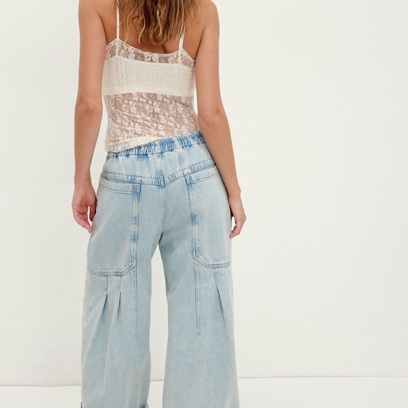 We The Free Light Blue Jeans - Picture 3 of 14